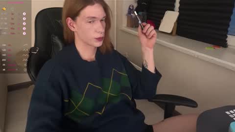 Mark online show from February 11, 3:06 pm