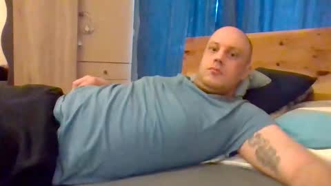 markus_7 online show from January 11, 2:43 pm