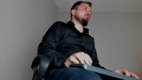 MARK online show from November 13, 8:02 pm