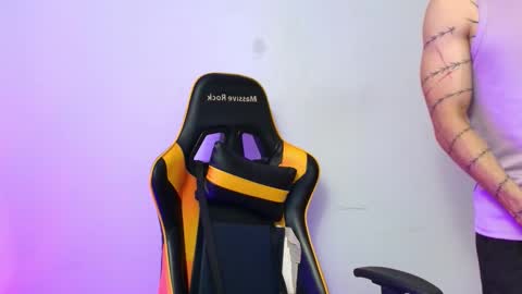 marshall_6957544 online show from February 22, 4:19 pm