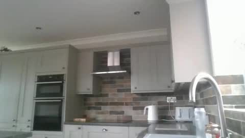 martinrgbxxxx online show from April 1, 7:32 am