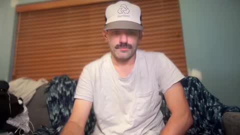 Snapshot of masculinehole chatting on September 23, 4:56 am Masculine Hole online show from September 23, 4:56 am