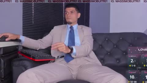 I am Massimo online show from December 16, 12:56 pm