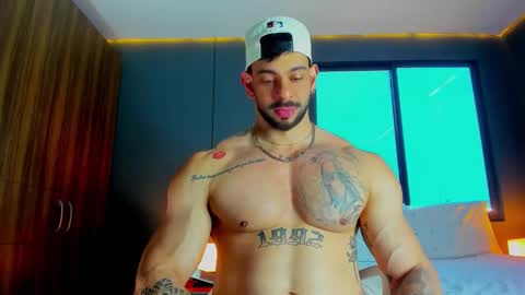 massimo online show from March 27, 2:40 pm