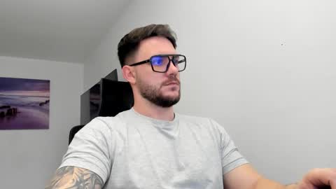 Alex online show from December 4, 7:15 am