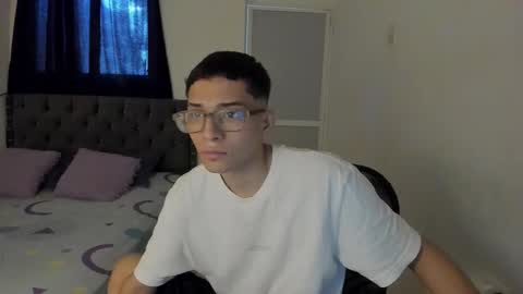 master_boy28 online show from March 5, 4:03 pm