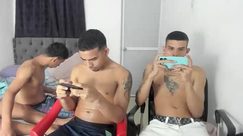 master_boy28 online show from November 10, 7:13 am