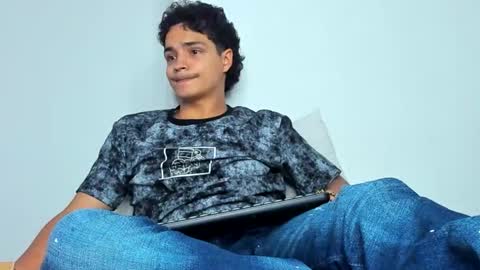 master_dominant_777 online show from February 3, 1:47 am