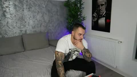 masterkingmuscle online show from February 5, 9:44 pm