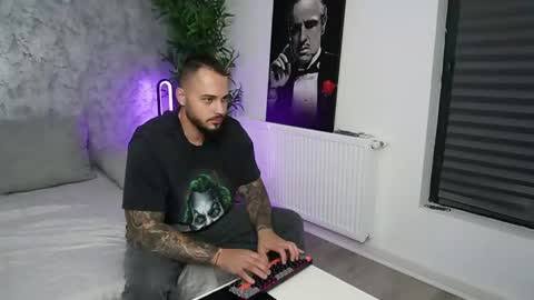 masterkingmuscle online show from October 2, 9:08 pm