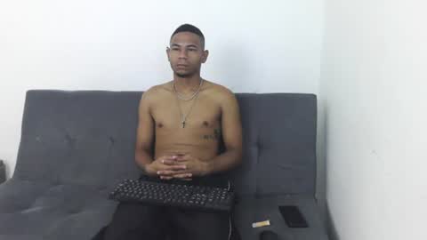 masters_latins online show from July 14, 2:23 pm