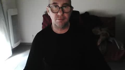 mat11efou online show from January 10, 11:47 am