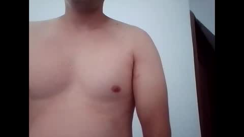 Snapshot of mateo2803 chatting on October 29, 2:09 pm mateo2803 online show from October 29, 2:09 pm