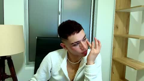 Matheo Montclair online show from October 17, 10:03 pm