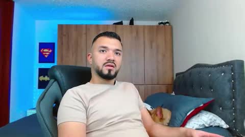 mathewhot3 online show from December 5, 11:12 pm