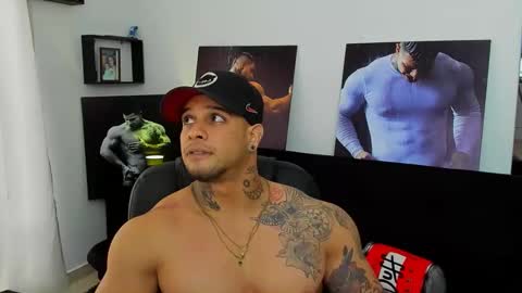 Marck Mathews online show from December 1, 10:02 pm