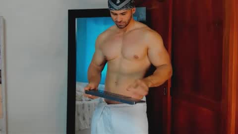 Snapshot of mathews_smith chatting on September 21, 12:38 pm mathews_smith online show from September 21, 12:38 pm