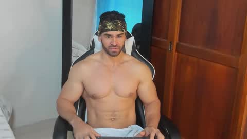 mathews_smith online show from December 18, 2:02 pm