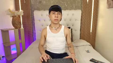 Mathy  online show from June 12, 4:33 am