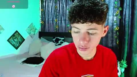     online show from April 10, 8:16 pm