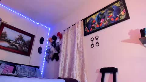 Snapshot of matt_your_master_ chatting on September 27, 12:03 pm Matt online show from September 27, 12:03 pm