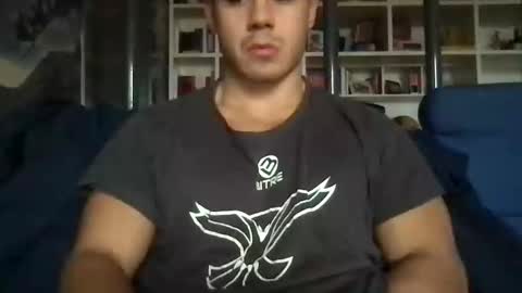 mattbull20 online show from December 6, 8:48 am