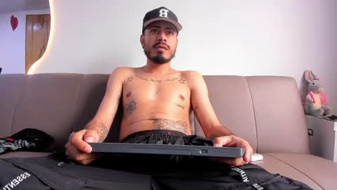 Matthew online show from March 23, 8:48 pm