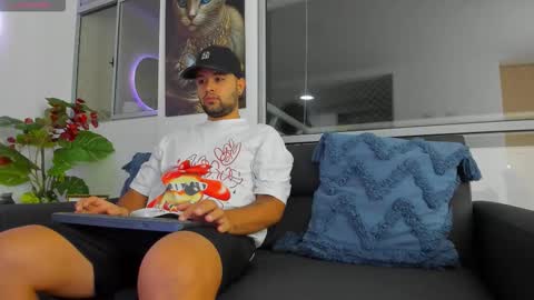 MattMeness online show from October 3, 9:14 am