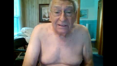 Snapshot of maturecouple1954 chatting on October 7, 12:20 pm SXECPL55 at G mail Dot Com online show from October 7, 12:20 pm