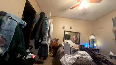 maurice1922 online show from March 5, 10:44 pm