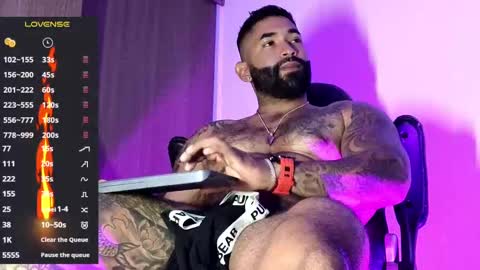 max__prada online show from November 4, 1:06 am