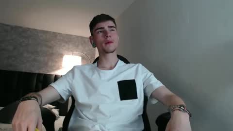 max_denver05 online show from September 9, 6:18 pm