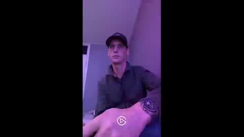 Max online show from January 20, 12:18 pm