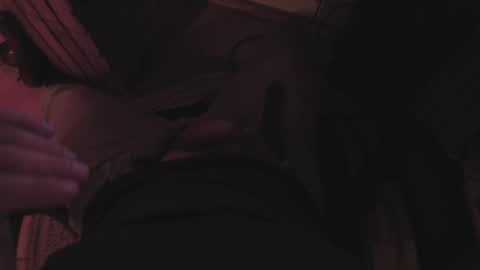 maxcamlove online show from October 12, 1:54 am