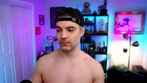 Max Hughes online show from April 12, 2:26 am