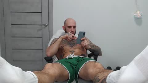 Maximus Fox online show from February 27, 10:27 am