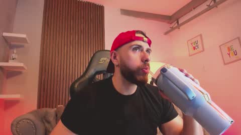 Maximo Wolf online show from January 12, 10:03 pm