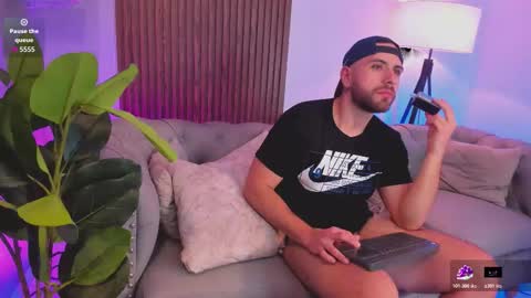 Maximo Wolf online show from January 31, 9:13 pm