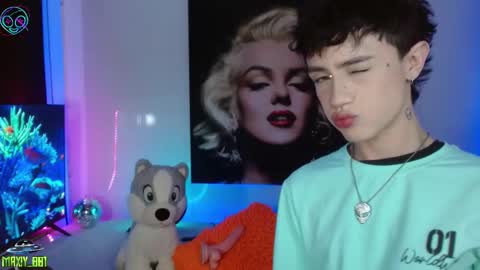 Max online show from March 7, 5:29 am