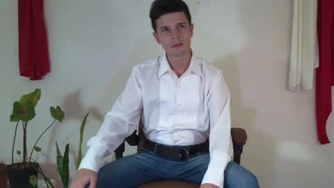 Snapshot of maxtopboy chatting on January 12, 3:49 am Max online show from January 12, 3:49 am