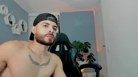 Maxi online show from February 18, 3:15 am