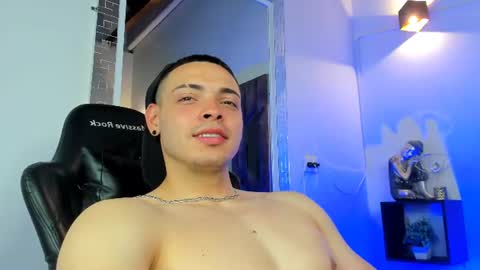 MAX online show from June 19, 10:36 pm