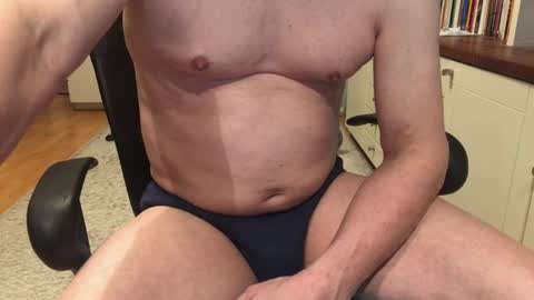 Max online show from March 4, 4:52 am