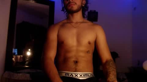 maxximus_10 online show from January 24, 9:15 pm