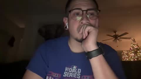 maxzies490597 online show from December 16, 4:19 am