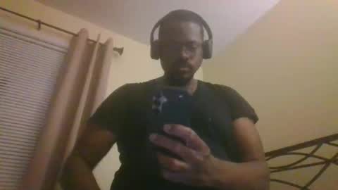 Mark online show from May 22, 3:44 am