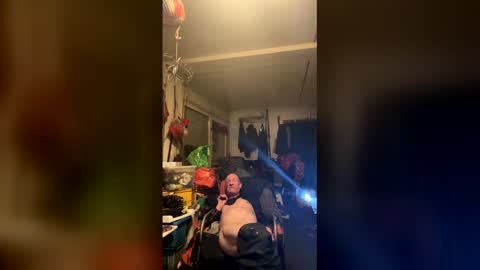 mcprovo6 online show from March 18, 12:35 am