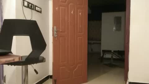 me_hai12 online show from December 2, 12:52 pm