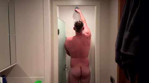 Meau Lest online show from October 26, 6:21 pm