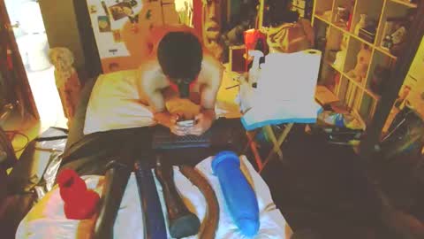 Snapshot of meekthetwink181 chatting on January 14, 7:48 am MeekTheTwink18 online show from January 14, 7:48 am